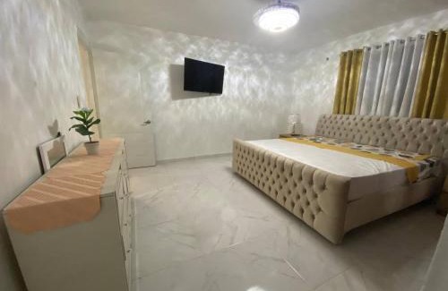 Gregorio Luperon Apartment | 6B Santiago Harmonic Apt Especially For You