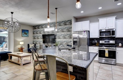 Loughman Villa | 6br Villa W/Pool In Solterra Resort Near Disney 6 Bedroom Villa