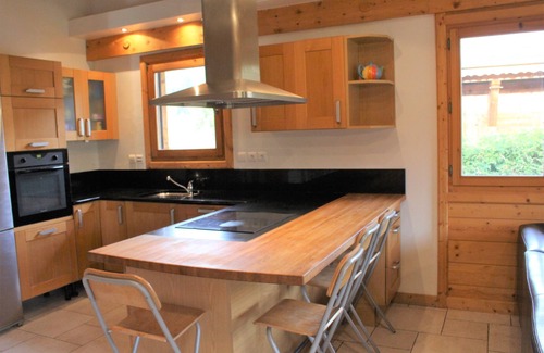 Les Carroz-d'Araches Ski Chalet | 7-28 day stay for best rates- Chalet Les Carroz