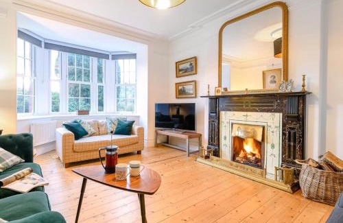 Aberllefenni House | 7 Bed in Corris 77466