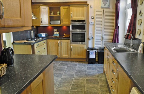 Scarborough Cottage | 7 bedroom accommodation in Scarborough