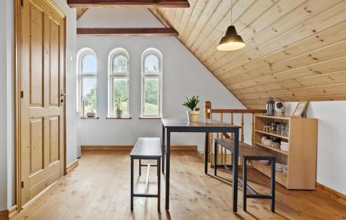 Grenaa House | 7 Bedroom Stunning Home In Grenaa - D70125