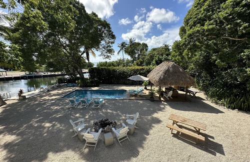 Islamorada House | 7 Bedroom with Dockage, Pool, Firepit, Paddle Boards & Kayaks