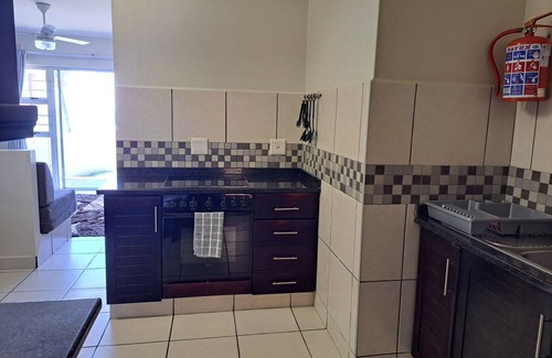Illovo Beach Apartment | #7 Illovo ViewsCharming 2-bedroom apartment with WiFi in Kingsburgh