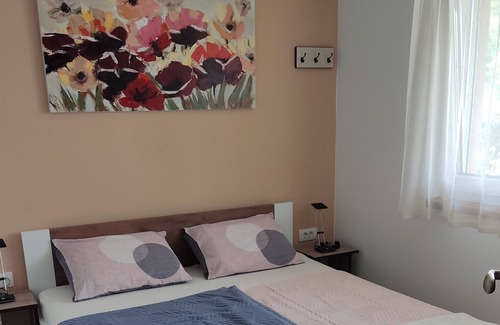 Petrovaradin Apartment | 7 min to Petrovaradin fortress & city center, optical internet & tv, nice & cozy