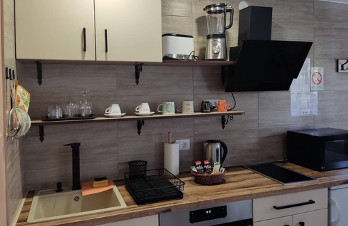 Petrovaradin Apartment | 7 min to Petrovaradin fortress & city center, optical internet & tv, nice & cozy