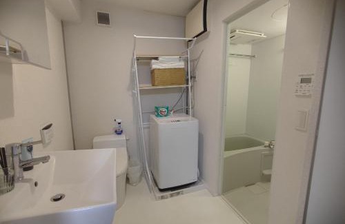 Higashinippori Apartment | 7-minute walk from Inagaya Station, 3nd floor, Apartment-style, Twin Room, No elevator