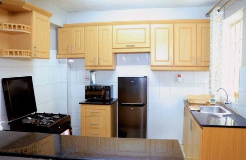 Kisii Apartment | 7 minutes to a three bedroom apartment with an ensuite master bedroom