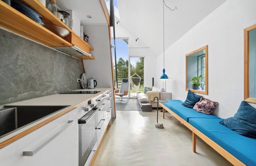 Hemmet House | 7 minutes walk to the fjord | Idyllic house in nature