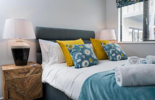 Mortehoe Apartment | 7 Putsborough - Luxury Apartment at Byron Woolacombe, only 4 minute walk to Woolacombe Beach!
