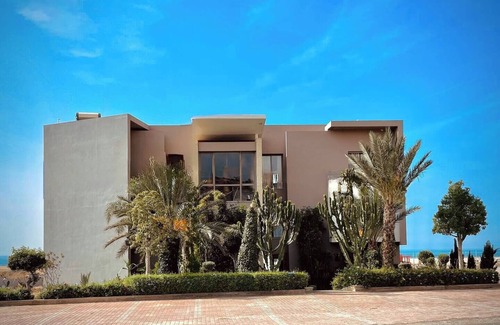 Imi Ouaddar Apartment | 7 * seaside apartment with terrace