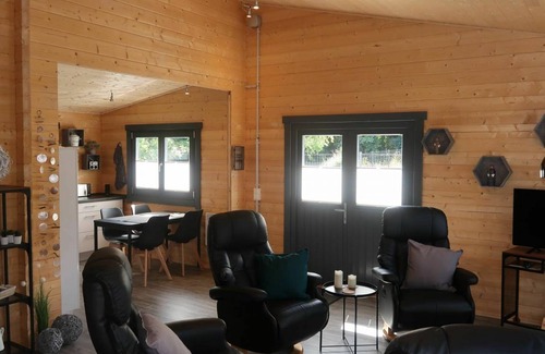 Enspel Other | 70 m² Accommodation ∙ 2 bedrooms ∙ 4 guests
