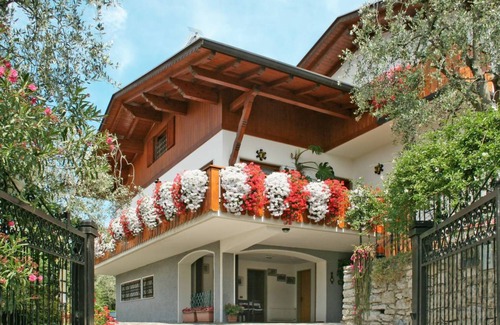 Magugnago Apartment | 70 m² Apartment ∙ 2 bedrooms ∙ 4 guests