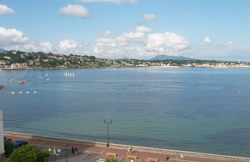 Saint-Jean-de-Luz Apartment | 70 m² Apartment ∙ 2 bedrooms ∙ 6 guests