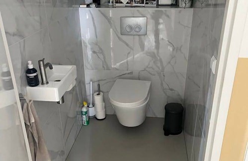 Amsterdam North Apartment | 70 m² Apartment ∙ 2 bedrooms ∙ 2 guests