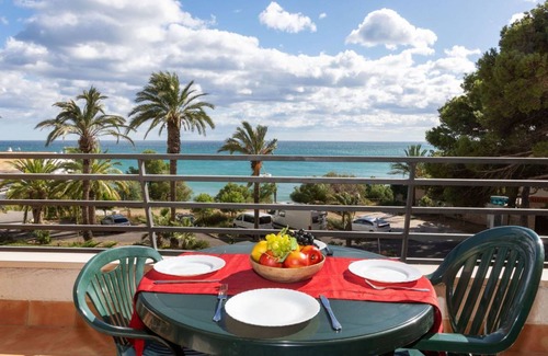 Miami Platja Apartment | 70 m² Apartment ∙ 2 bedrooms ∙ 4 guests
