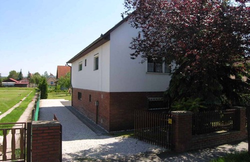 Balatonlelle Apartment | 70 m² Apartment ∙ 3 bedrooms ∙ 6 guests