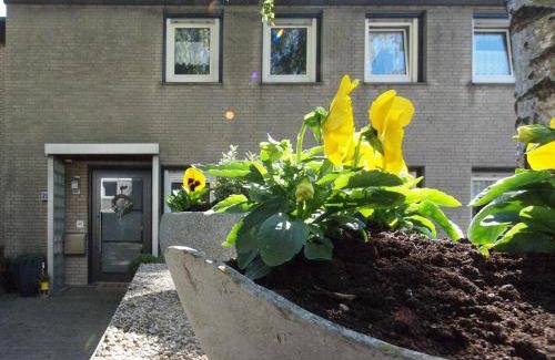 Solingen Apartment | 70 m² Apartment ∙ 1 bedroom ∙ 3 guests