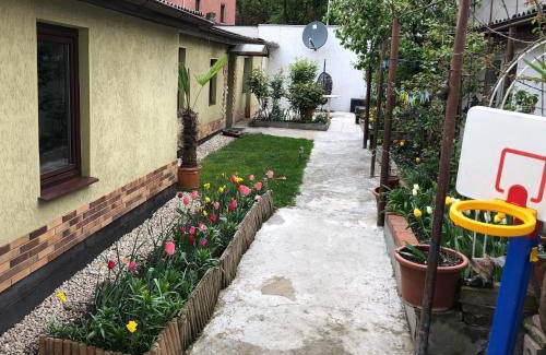 Zirndorf Apartment | 70 m² Apartment ∙ 1 bedroom ∙ 4 guests