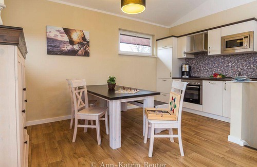Lietzow Apartment | 70 m² Apartment ∙ 2 bedrooms ∙ 4 guests
