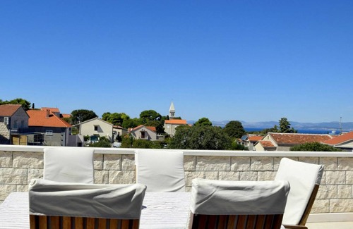 Supetar Apartment | 70 m² Apartment ∙ 2 bedrooms ∙ 6 guests