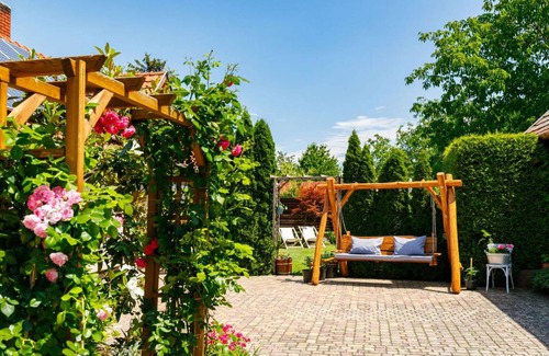 Balatonszemes Apartment | 70 m² Apartment ∙ 2 bedrooms ∙ 5 guests