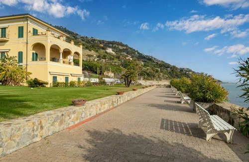 Latte Apartment | 70 m² Apartment ∙ 2 bedrooms ∙ 4 guests