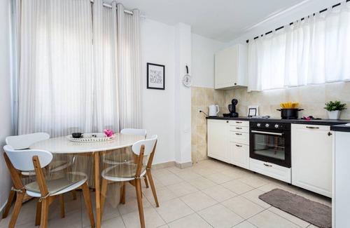Silo Apartment | 70 m² Apartment ∙ 2 bedrooms ∙ 5 guests