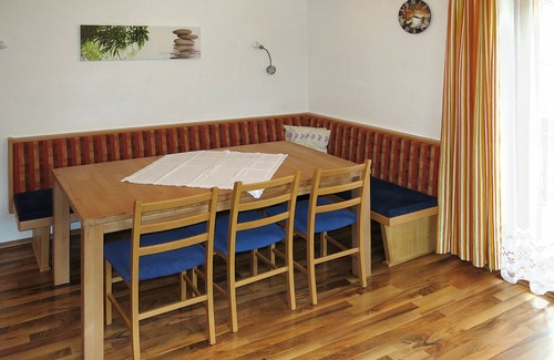 See Apartment | 70 m² Apartment ∙ 2 bedrooms ∙ 7 guests