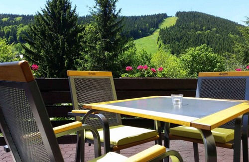 Harrachov Apartment | 70 m² Apartment ∙ 2 bedrooms ∙ 7 guests
