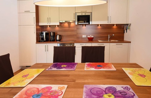 Tschagguns Apartment | 70 m² Apartment ∙ 2 bedrooms ∙ 6 guests