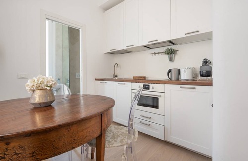 Santa Croce Apartment | 70 m² Apartment ∙ 1 bedroom ∙ 4 guests