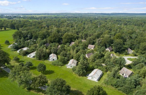 Municipality of Rijssen-Holten House | 70 m² Bungalow ∙ 3 bedrooms ∙ 6 guests
