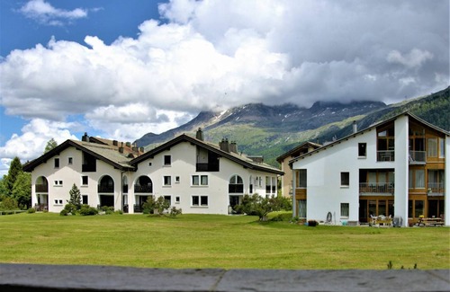 Sils-Maria Apartment | 70 m² Apartment ∙ 2 bedrooms ∙ 4 guests