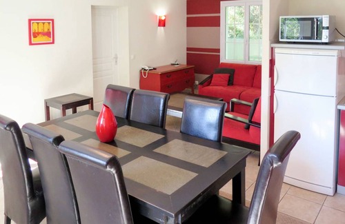 La Bastide-Clairence House | 70 m² House ∙ 1 bedroom ∙ 8 guests