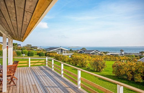 Helnæs By House | 70 m² House ∙ 2 bedrooms ∙ 4 guests