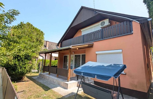 Balatonfenyves House | 70 m² House ∙ 3 bedrooms ∙ 7 guests