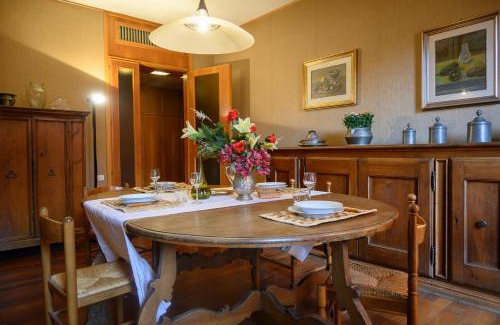 Pistoia Apartment | 70's Design penthouse with terrace