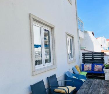 Ericeira Hostel | 70's Hostel