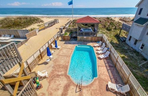 South Nags Head House | 7005 OBX Attitude Oceanfront Pool & Hot Tub