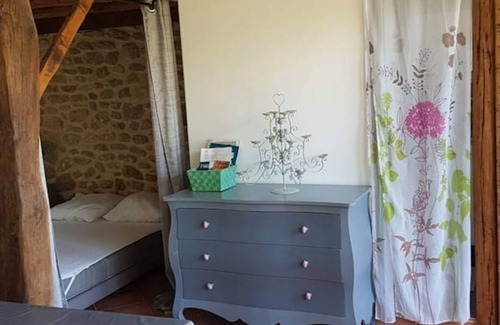 La Tour-d'Aigues House | 70m2 gîte with heated swimming pool