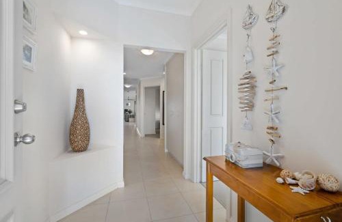 Nangkita House | 71 Blanche Pde Hindmarsh Island - No Linen Included