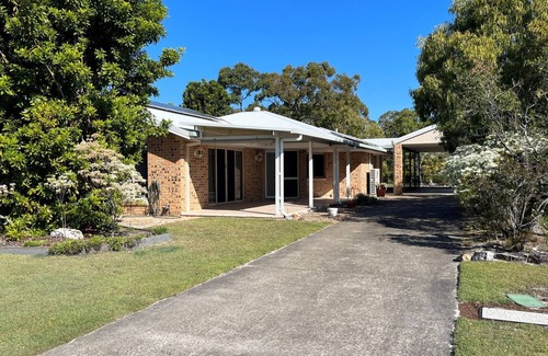 Rainbow Beach House | 71 Tingira Close - Rainbow Beach. Quiet location. Great value.