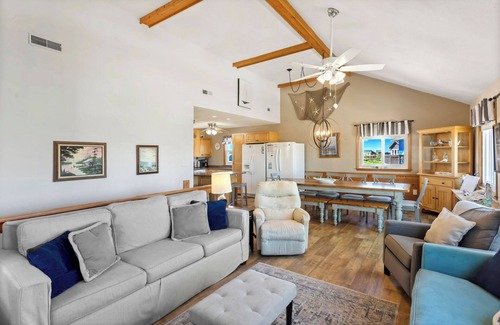 South Nags Head House | 7107 Intangible Bay * 1 Min Walk to the Beach
