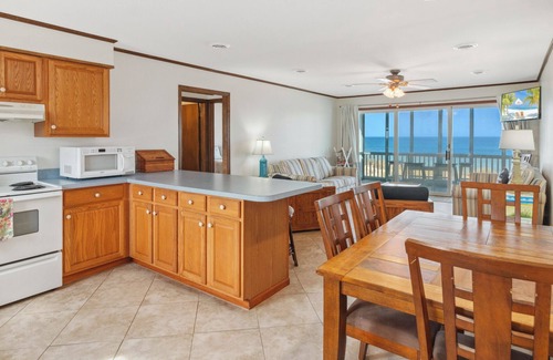 South Nags Head House | 7140 Pelican Watch * Oceanfront