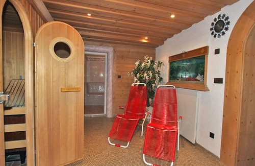 Pfons Apartment | 72 m² Apartment ∙ 1 bedroom ∙ 5 guests
