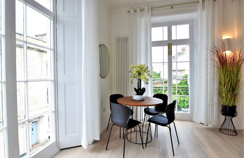 Bristol Apartment | 72 m² Apartment ∙ 1 bedroom ∙ 4 guests