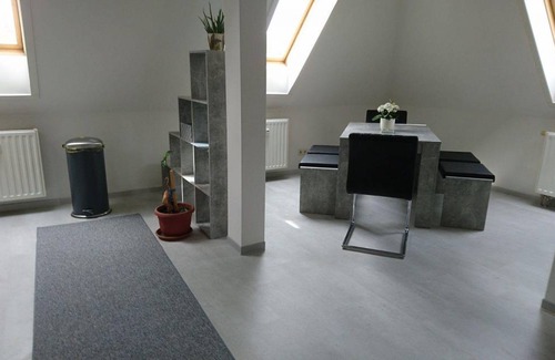 Loebau Apartment | 72 m² Apartment ∙ 1 bedroom ∙ 2 guests
