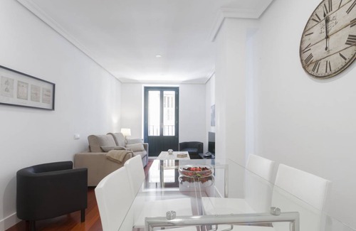 Malasana Apartment | 72 m² Apartment ∙ 1 bedroom ∙ 4 guests