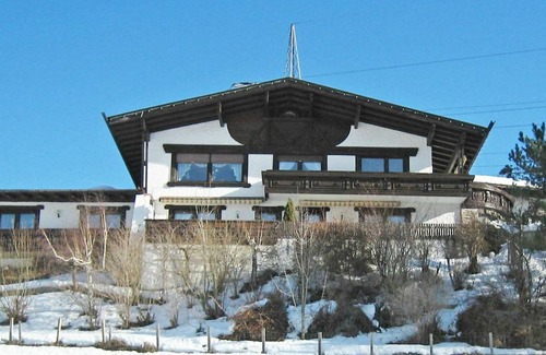 Pfons Apartment | 72 m² Apartment ∙ 2 bedrooms ∙ 5 guests